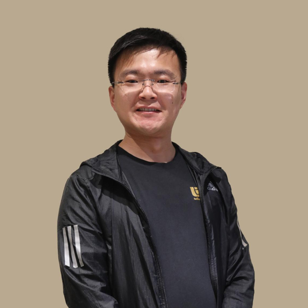皇龙经销商马永荣风采记丨大草原上北京皇龙二锅头美酒飘香